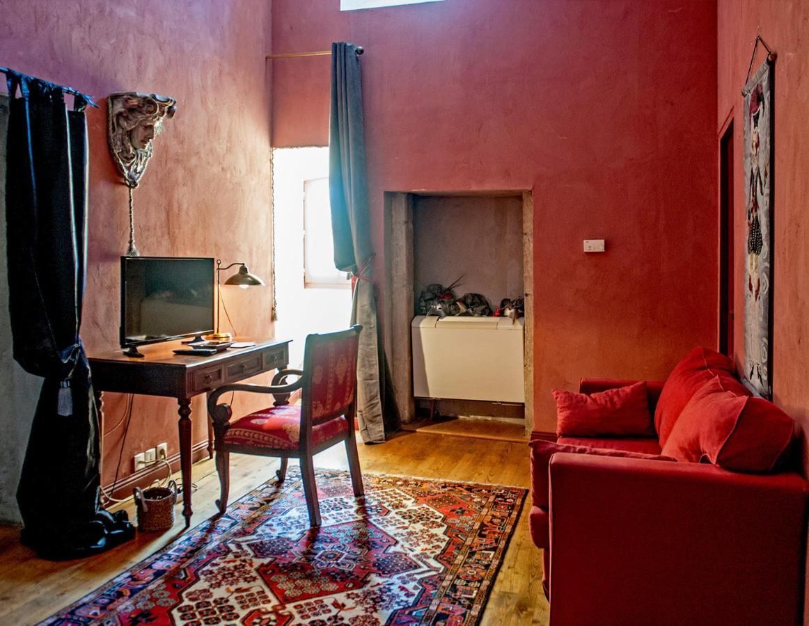 Demeure De Digoine "Chambre D'Hotes" Бур-Сент-Андеоль Экстерьер фото
